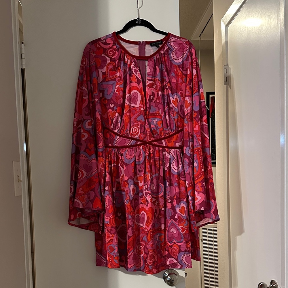60s style bell sleeve dress